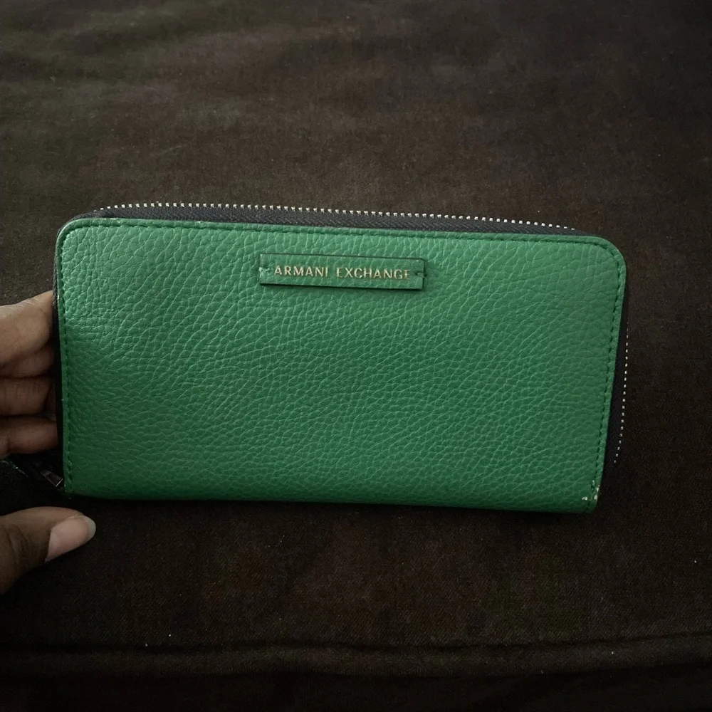 Armani exchange wristlet wallet - Picture 1 of 3